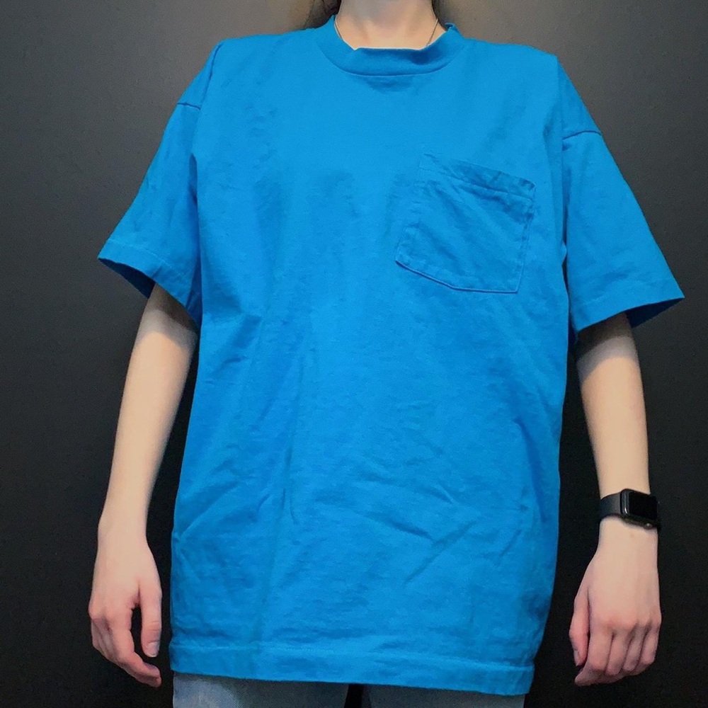 Fruit of the Loom Vintage Single stitch aqua blue front pocket short sle…
